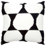 Twist Cushion - Cream / Jet